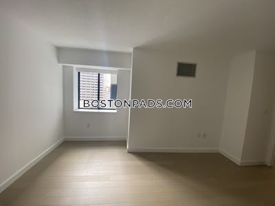 Downtown Financial District 1 bed and 1 bath Luxury Apartment Boston - $3,800 No Fee
