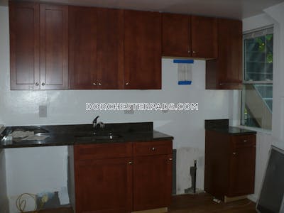 Dorchester Apartment for rent 3 Bedrooms 1 Bath Boston - $3,418 No Fee