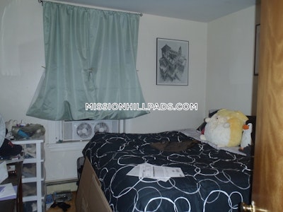 Mission Hill /1 Bed 1 Bath Boston - $2,450 No Fee