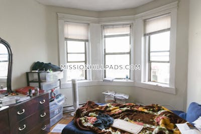 Mission Hill /2 Beds 1 Bath Boston - $3,750 No Fee