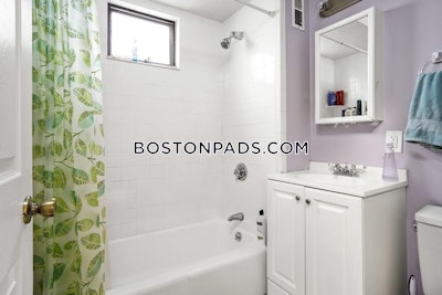 Somerville Awesome 4 bed 1.5 bath unit on Cutter Ave in Somerville  Davis Square - $4,500