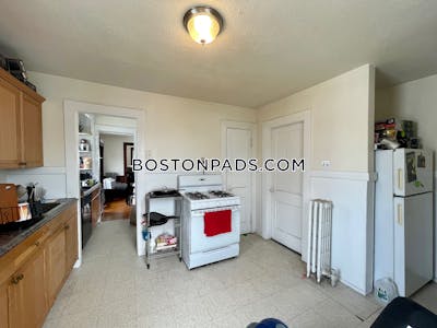 Brighton 3 Beds 1 Bath Boston - $3,300
