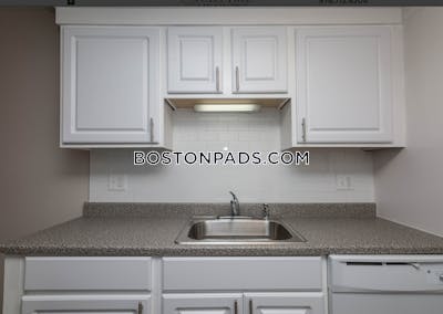 Beverly Apartment for rent 2 Bedrooms 1.5 Baths - $2,300