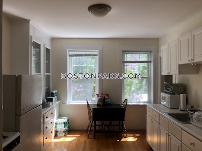 Cambridge 2 Bed, 1 Bath Unit  Harvard Square - $3,450 No Fee