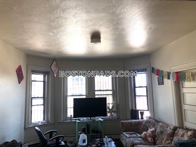 Allston /5 Beds 2 Baths Boston - $5,700 No Fee