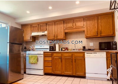 Dorchester Apartment for rent 4 Bedrooms 1.5 Baths Boston - $4,200