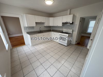 Everett Apartment for rent 3 Bedrooms 1 Bath - $3,500 No Fee